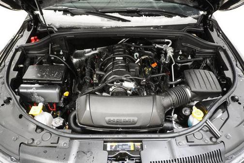 DB Black Clearcoat 2026 Dodge Durango GT HEMI V8