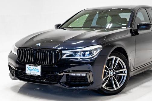 Carbon Black Metallic 2019 BMW 750 i xDrive
