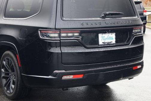 2024 Jeep Grand Wagoneer L Series II 4x4