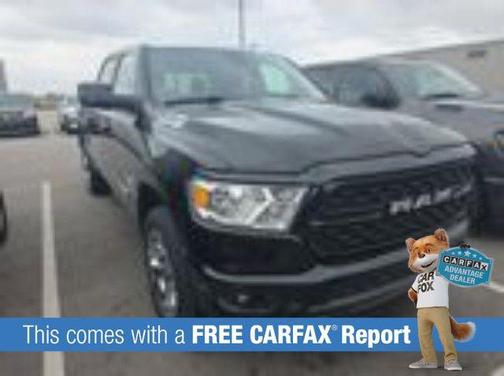 Diamond Black Crystal Pearlcoat 2023 RAM 1500 Big Horn/Lone Star