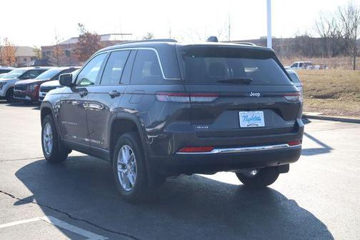2026 Jeep Grand Cherokee Altitude