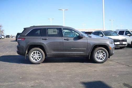 2026 Jeep Grand Cherokee Altitude