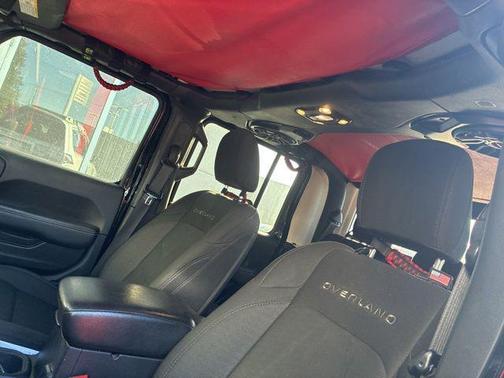 Black Clearcoat 2020 Jeep Gladiator Overland