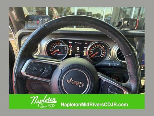 Black Clearcoat 2020 Jeep Gladiator Overland