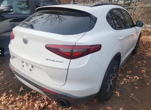 2023 Alfa Romeo Stelvio Ti