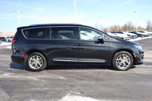 2019 Chrysler Pacifica Limited