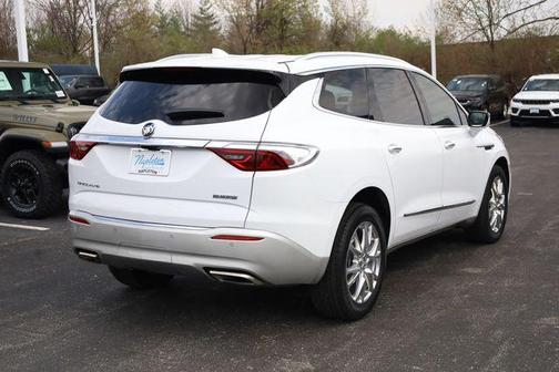 2023 Buick Enclave Premium FWD