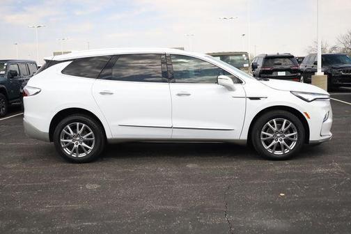 2023 Buick Enclave Premium FWD