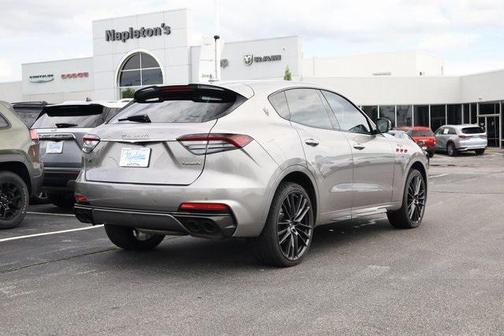 2022 Maserati Levante Trofeo