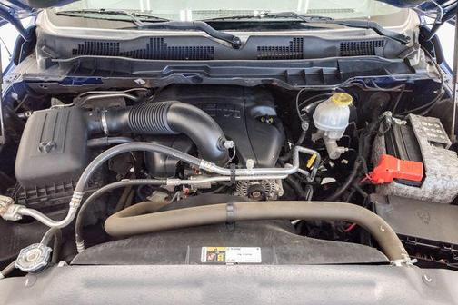 Blue Streak Pearlcoat 2019 RAM 1500 Big Horn