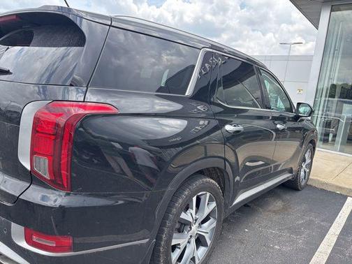 Becketts Black 2020 Hyundai PALISADE SEL