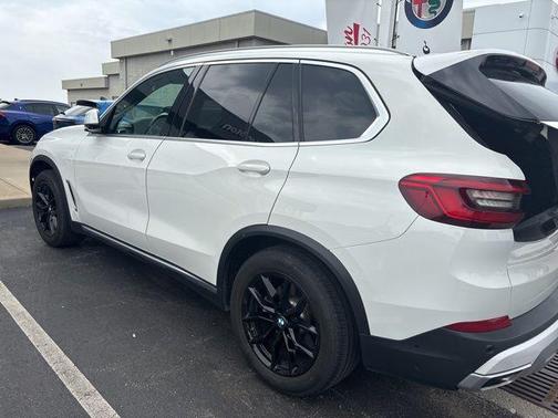 Alpine White 2020 BMW X5 xDrive40i