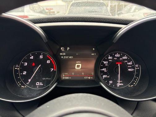 2018 Alfa Romeo Giulia Base