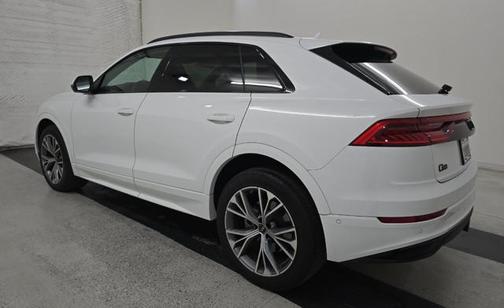 2023 Audi Q8 55 Premium