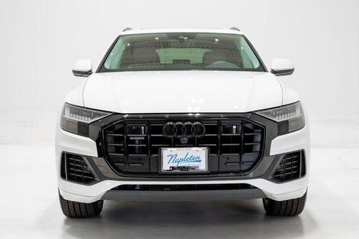 2023 Audi Q8 55 Premium