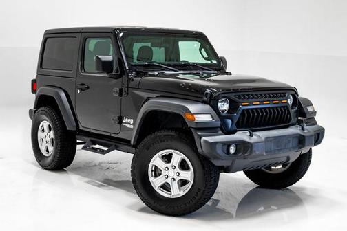 Black Clearcoat 2020 Jeep Wrangler Sport S
