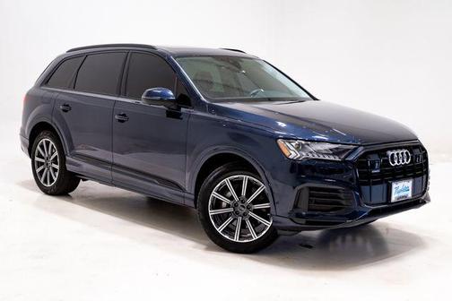 2024 Audi Q7 45 Premium Plus