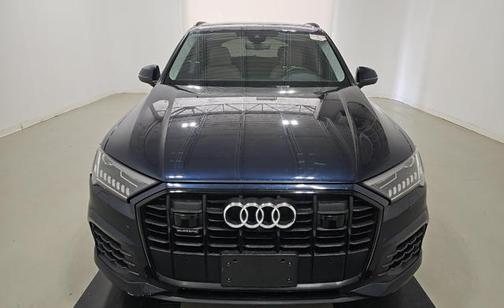 2024 Audi Q7 45 Premium Plus