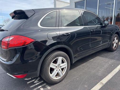 2012 Porsche Cayenne Cayenne