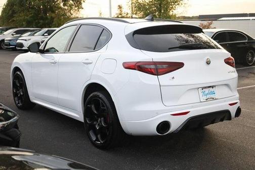 2022 Alfa Romeo Stelvio Ti