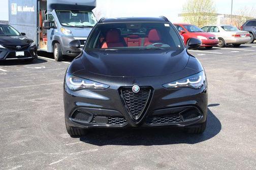 2024 Alfa Romeo Stelvio Veloce AWD