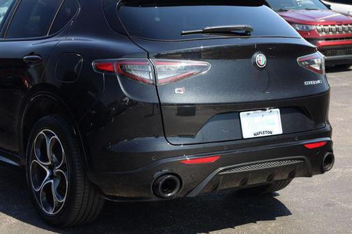 2024 Alfa Romeo Stelvio Veloce AWD