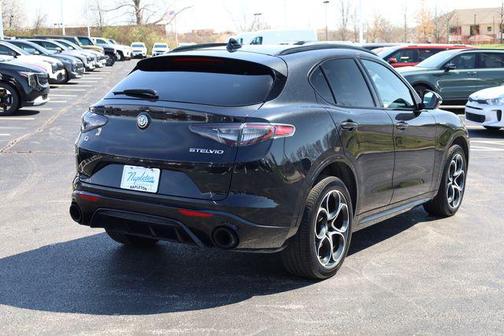 2024 Alfa Romeo Stelvio Veloce AWD