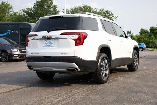 2023 GMC Acadia AWD SLT