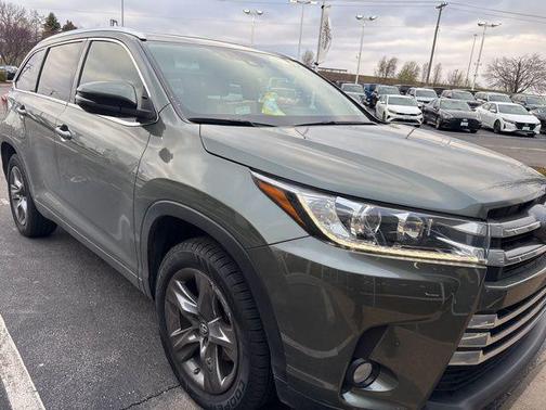 2017 Toyota Highlander Limited Platinum