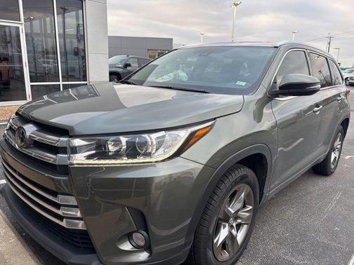 2017 Toyota Highlander Limited Platinum