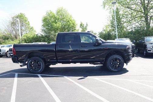 2025 RAM 2500 Laramie Crew Cab 4x4 6'4' Box