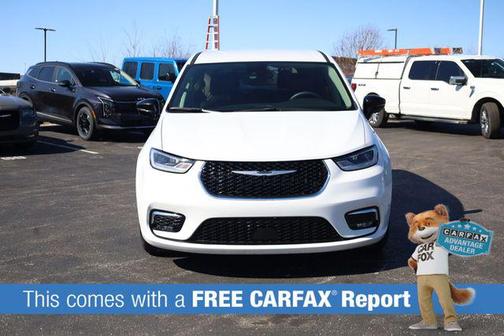 2024 Chrysler Pacifica Touring L