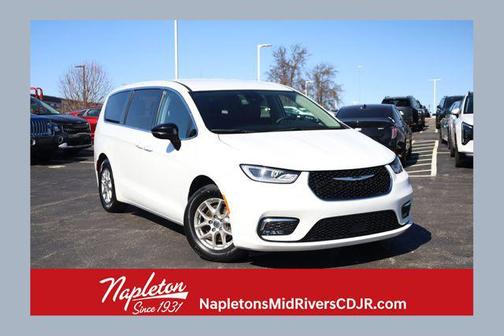 2024 Chrysler Pacifica Touring L