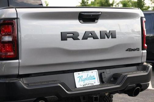 2025 RAM 1500 Express