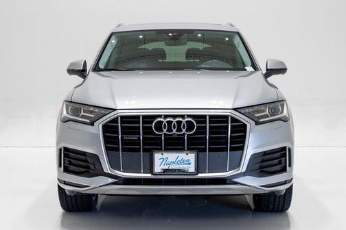 Silver Metallic 2021 Audi Q7 45 Premium Plus