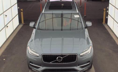 2019 Volvo XC90 T6 Momentum