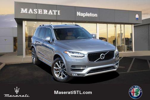Gray Metallic 2019 Volvo XC90 T6 Momentum