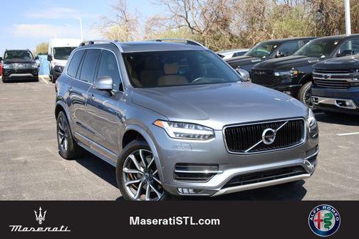 2019 Volvo XC90 T6 Momentum