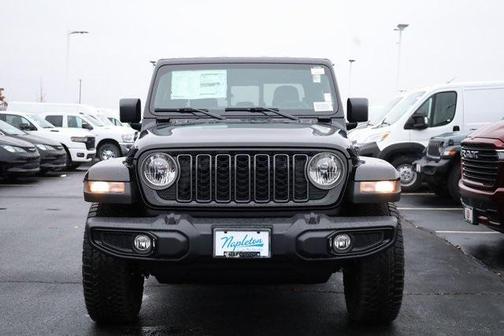 2025 Jeep Gladiator Nighthawk