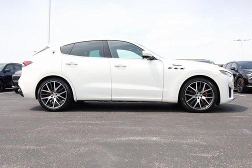 2022 Maserati Levante Modena