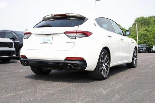2022 Maserati Levante Modena