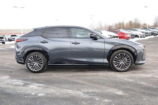 2023 Lexus RZ 450e Luxury