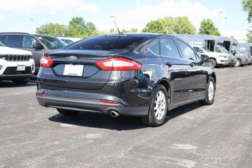 2015 Ford Fusion S