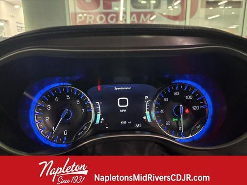 2025 Chrysler Pacifica L