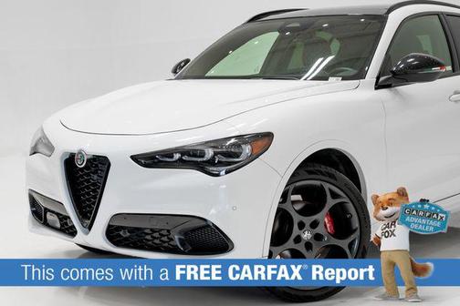 Milano White 2025 Alfa Romeo Stelvio Ti
