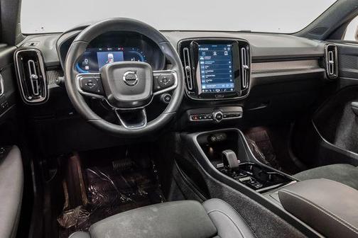 Silver Dawn Metallic 2023 Volvo XC40 B5 Plus Dark Theme