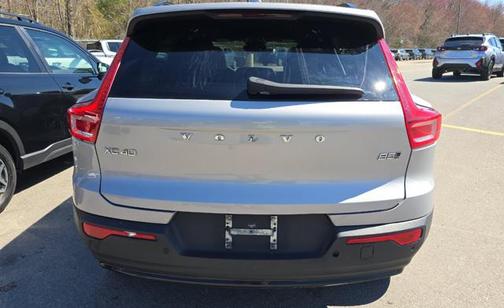 Silver Dawn Metallic 2023 Volvo XC40 B5 Plus Dark Theme