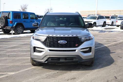 2022 Ford Explorer ST