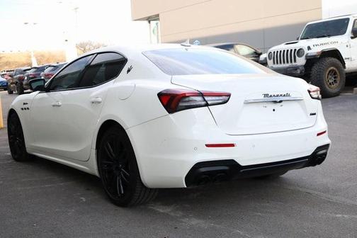 2022 Maserati Ghibli Modena