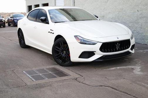 2022 Maserati Ghibli Modena
